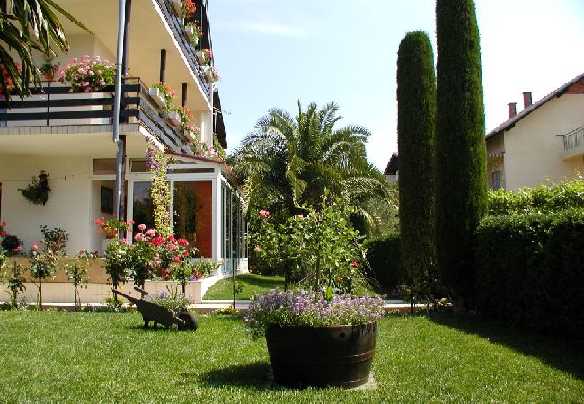 Chambres d'hôtes à Vodice - Chambre dans Vodice avec Balcon, Climatisation, WIFI (4826-4) Chambres d'hôtes à Vodice - Chambre dans Vodice avec Balcon, Climatisation, WIFI (4826-4)