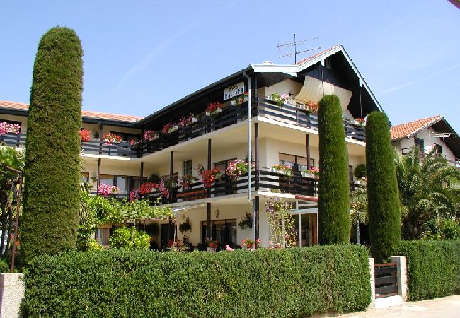 Chambres d'hôtes à Vodice - Chambre dans Vodice avec Balcon, Climatisation, WIFI (4826-4) Chambres d'hôtes à Vodice - Chambre dans Vodice avec Balcon, Climatisation, WIFI (4826-4)