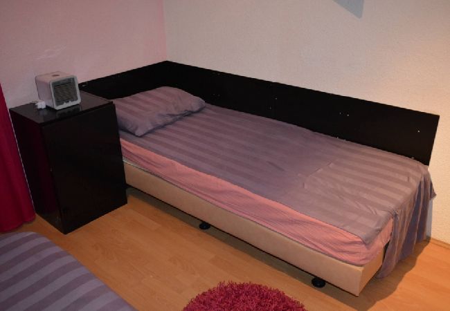 Appartement à Vrsi - Apartment in Vrsi with Balcony, Air condition, WIFI (4824-2) Appartement à Vrsi - Apartment in Vrsi with Balcony, Air condition, WIFI (4824-2)