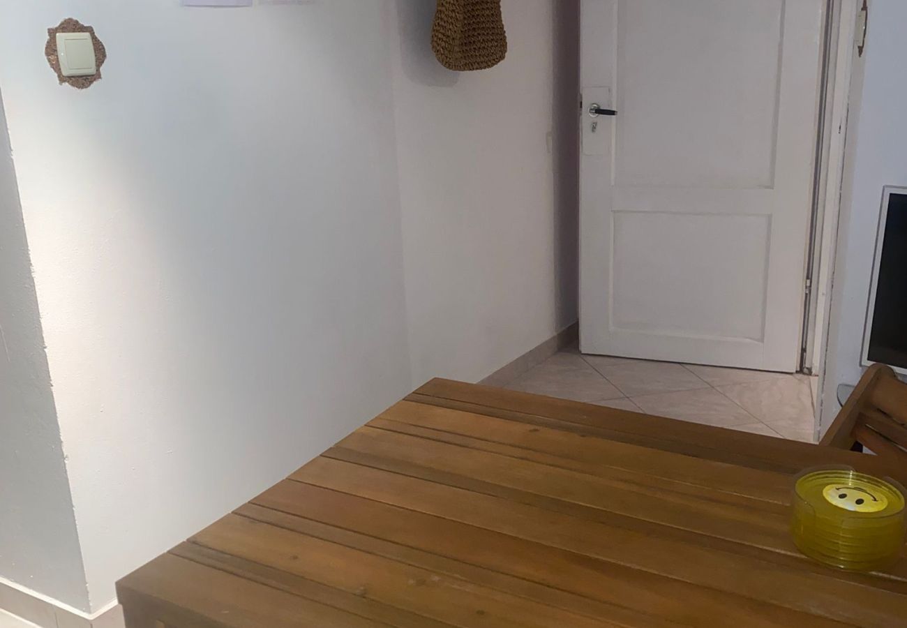 Appartement à Vrsi - Apartment in Vrsi with Balcony, Air condition, WIFI (4824-6)