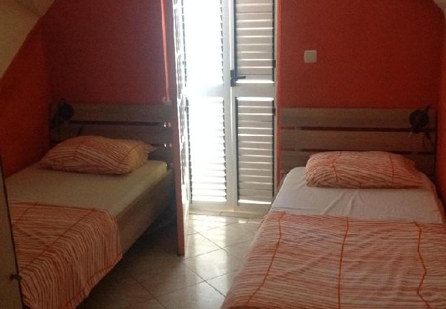 Appartement à Vrsi - Apartment in Vrsi with Seaview, Terrace, Air condition, WIFI (4824-7) Appartement à Vrsi - Apartment in Vrsi with Seaview, Terrace, Air condition, WIFI (4824-7)