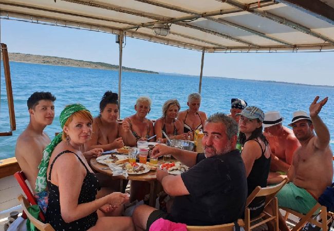 Appartement à Vrsi - Apartment in Vrsi with Seaview, Terrace, Air condition, WIFI (4824-7) Appartement à Vrsi - Apartment in Vrsi with Seaview, Terrace, Air condition, WIFI (4824-7)