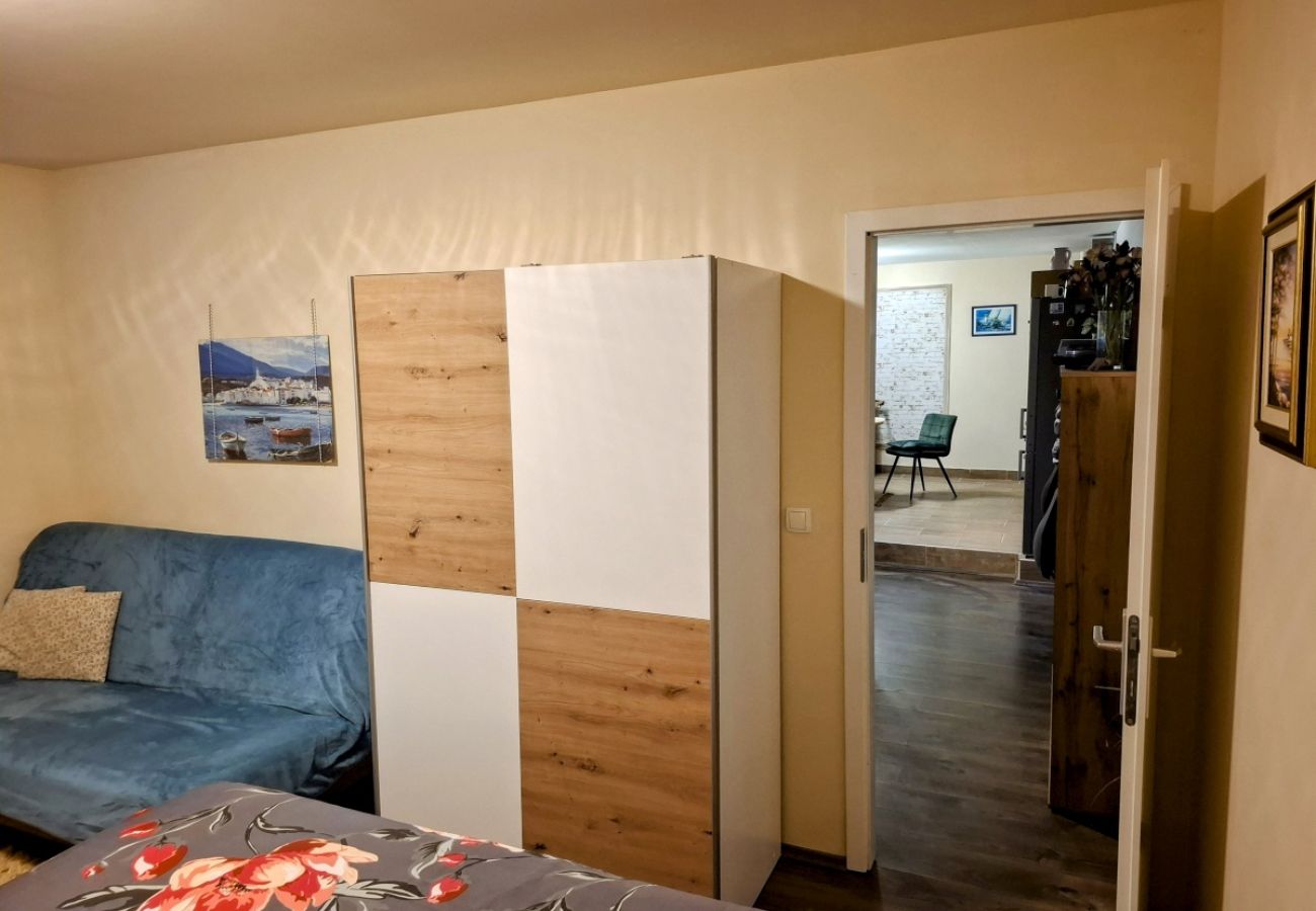 Appartement à Nin - Appartement dans Zaton (Zadar) avec terrasse, Climatisation, WIFI, Machine à laver (4828-1)