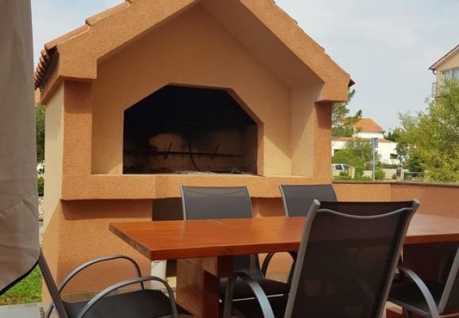 Appartement à Vrsi - Appartement dans Vrsi avec terrasse, Climatisation, WIFI, Machine à laver (4836-1) Appartement à Vrsi - Appartement dans Vrsi avec terrasse, Climatisation, WIFI, Machine à laver (4836-1)