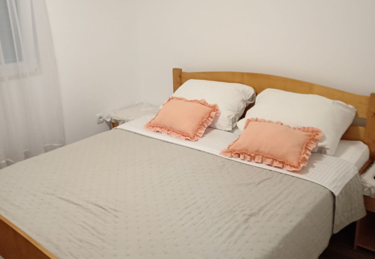 Appartement à Ždrelac - Appartement dans Ždrelac avec Balcon, Climatisation, WIFI, Machine à laver (4834-1)