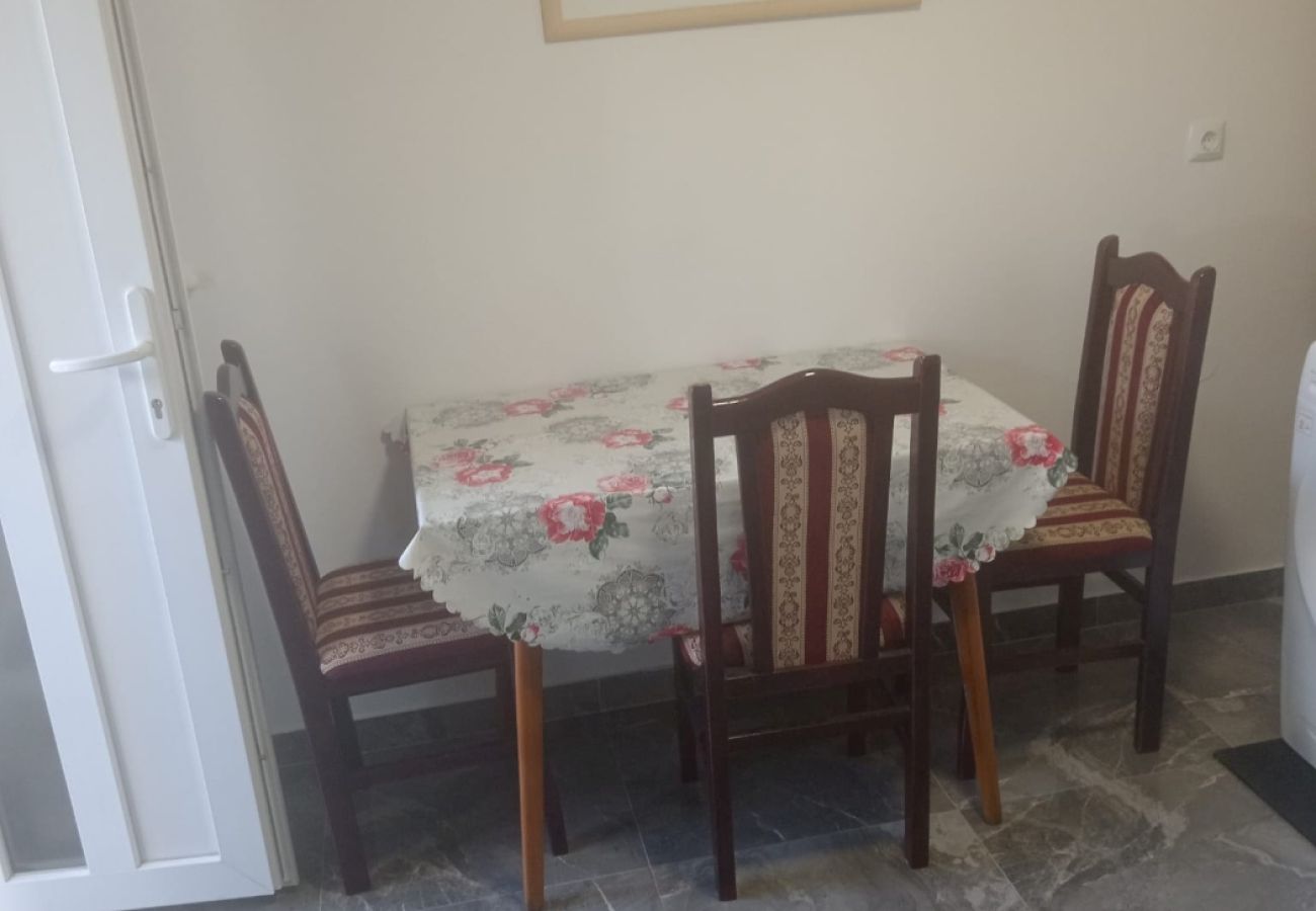Appartement à Ždrelac - Appartement dans Ždrelac avec Balcon, Climatisation, WIFI, Lave-vaisselle (4834-3)