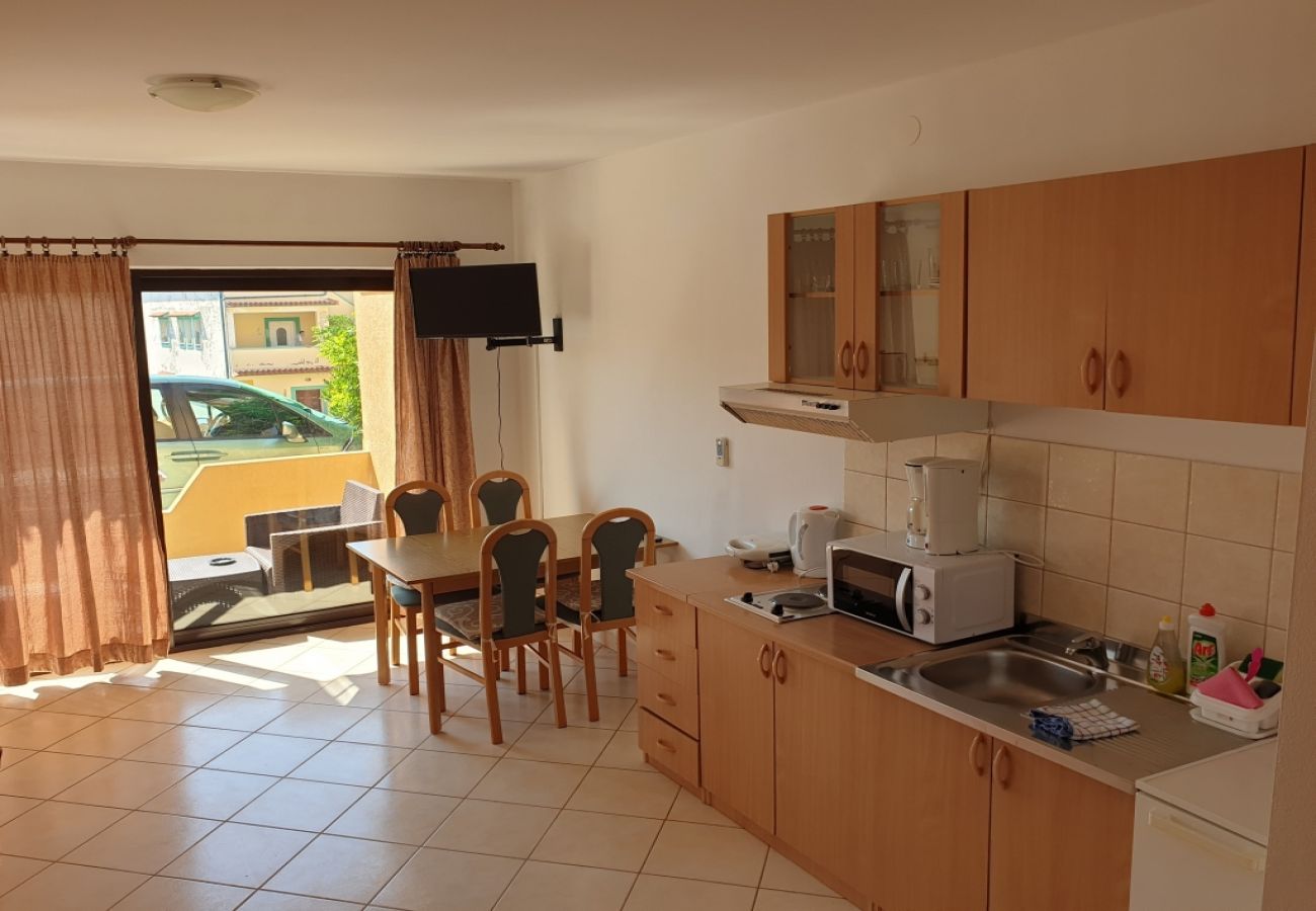 Appartement à Lopar - Appartement dans Lopar avec Balcon, Climatisation, WIFI (4842-4)