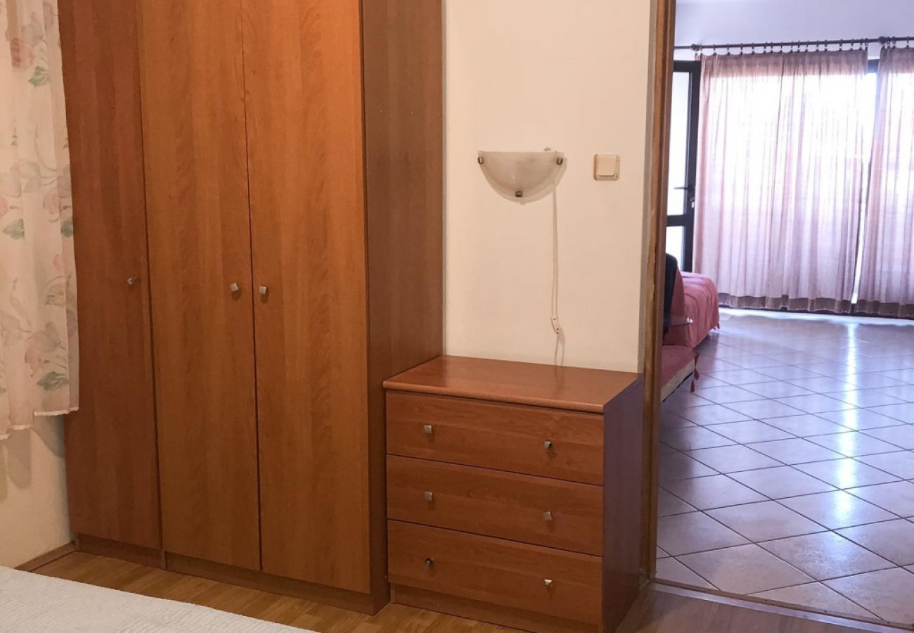 Appartement à Lopar - Appartement dans Lopar avec Balcon, Climatisation, WIFI (4842-4)