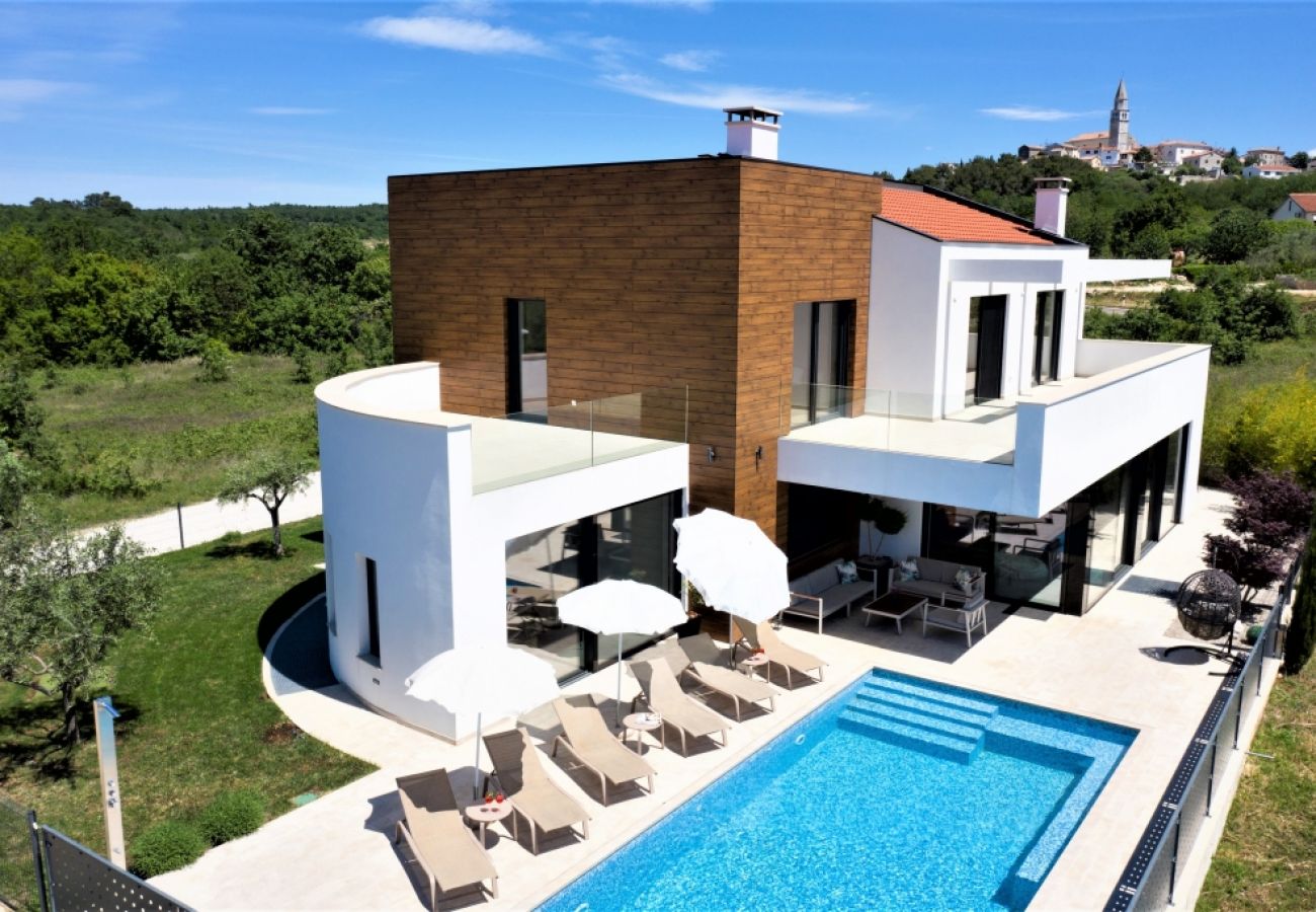 Maison à Višnjan - Maison de vacances dans Višnjan avec vue mer, terrasse, Climatisation, WIFI (4840-1)