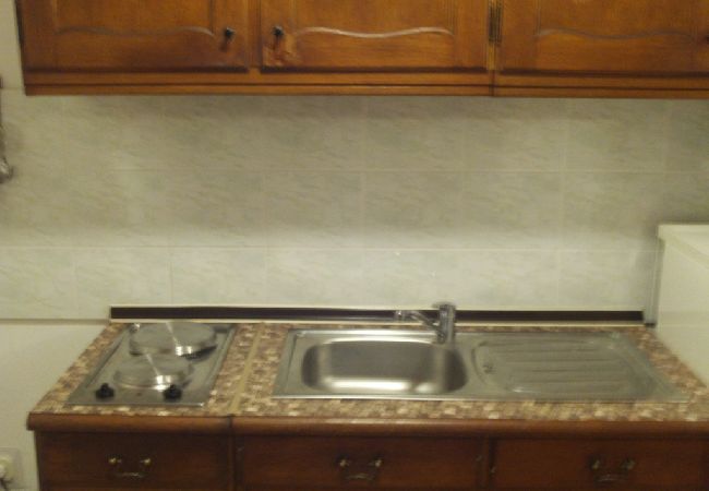 Appartement à Kustici - Appartement dans Kustici avec Balcon, WIFI, Machine à laver (4847-1) Appartement à Kustici - Appartement dans Kustici avec Balcon, WIFI, Machine à laver (4847-1)