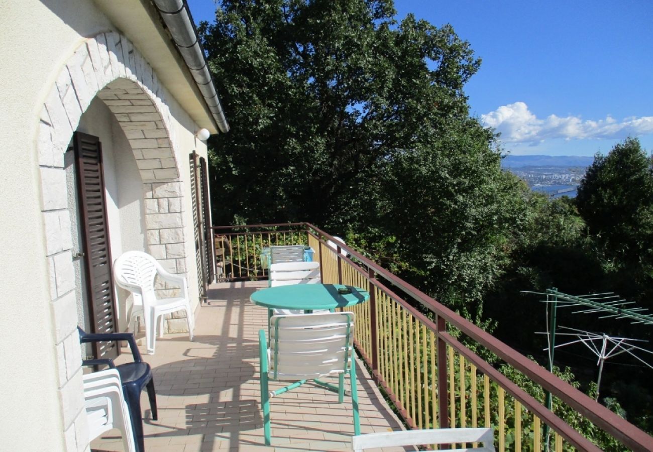 Appartement à Icici - Appartement dans Ičići avec vue mer, terrasse, WIFI (4870-3)