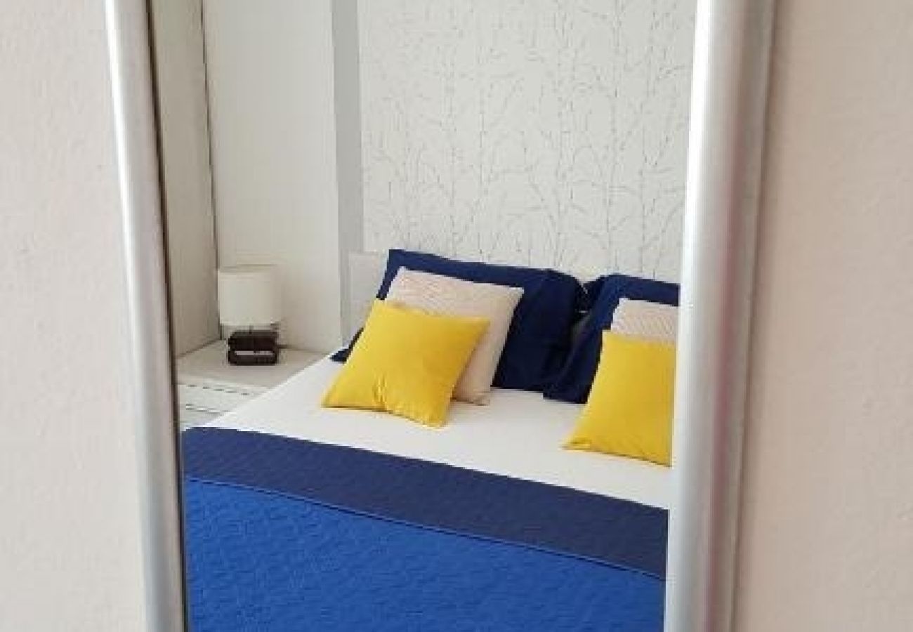 Chambres d'hôtes à Hvar - Chambre dans Hvar avec vue mer, Balcon, Climatisation, WIFI (4858-5)