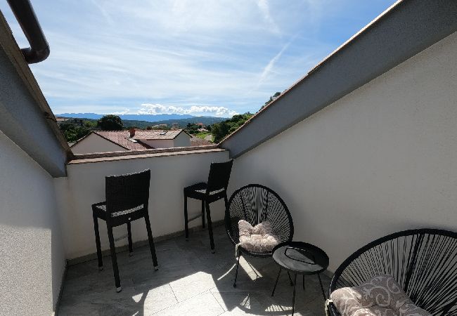 Appartement à Supetarska Draga - Appartement dans Supetarska Draga avec vue mer, Balcon, Climatisation, WIFI (4861-1) Appartement à Supetarska Draga - Appartement dans Supetarska Draga avec vue mer, Balcon, Climatisation, WIFI (4861-1)