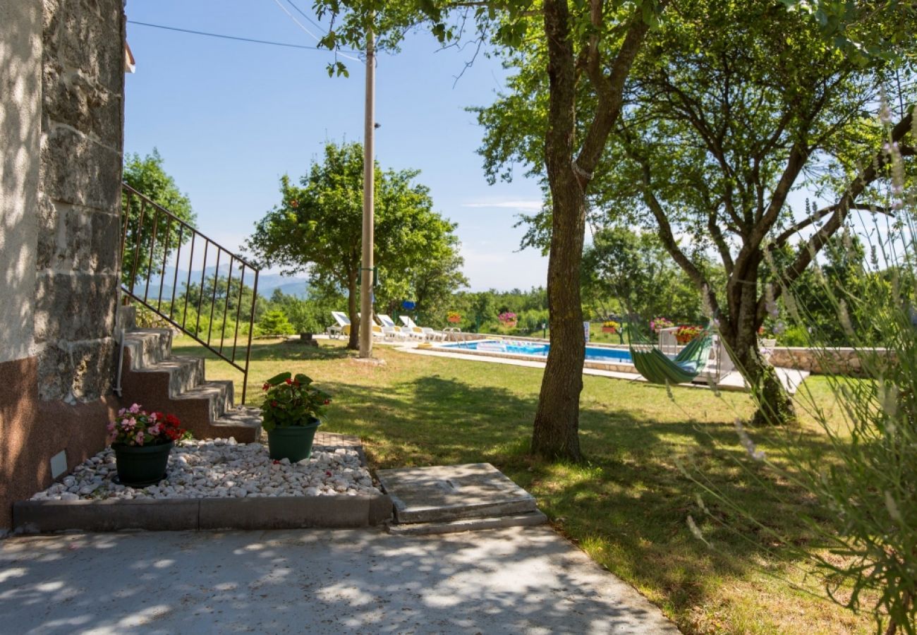 Maison à Labin - Maison de vacances dans Labin avec terrasse, Climatisation, WIFI, Machine à laver (4866-1)