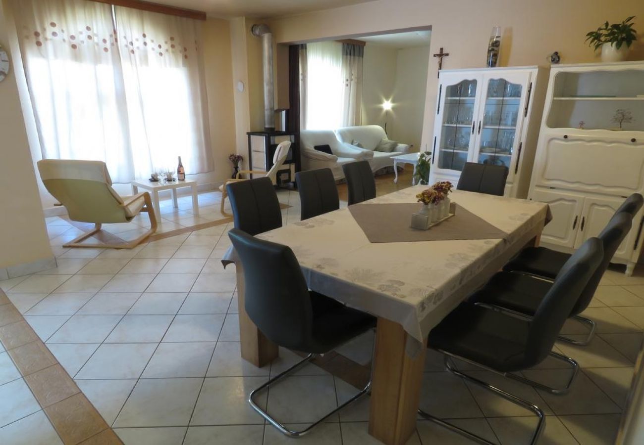 Maison à Ljubac - Maison de vacances dans Ljubač avec vue mer, terrasse, Climatisation, WIFI (4851-1)