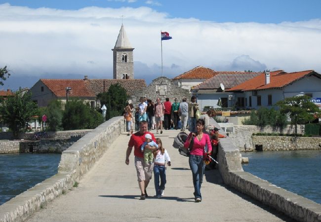 Appartement à Nin - Appartement dans Nin avec loggia, Climatisation, WIFI (4869-5) Appartement à Nin - Appartement dans Nin avec loggia, Climatisation, WIFI (4869-5)