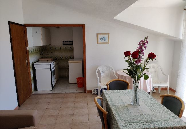 Appartement à Tisno - Appartement dans Tisno avec vue mer, Balcon, Climatisation, WIFI (4874-4) Appartement à Tisno - Appartement dans Tisno avec vue mer, Balcon, Climatisation, WIFI (4874-4)