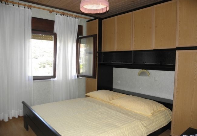 Appartement à Banjol - Appartement dans Banjol avec vue mer, terrasse, Climatisation, WIFI (4883-2) Appartement à Banjol - Appartement dans Banjol avec vue mer, terrasse, Climatisation, WIFI (4883-2)