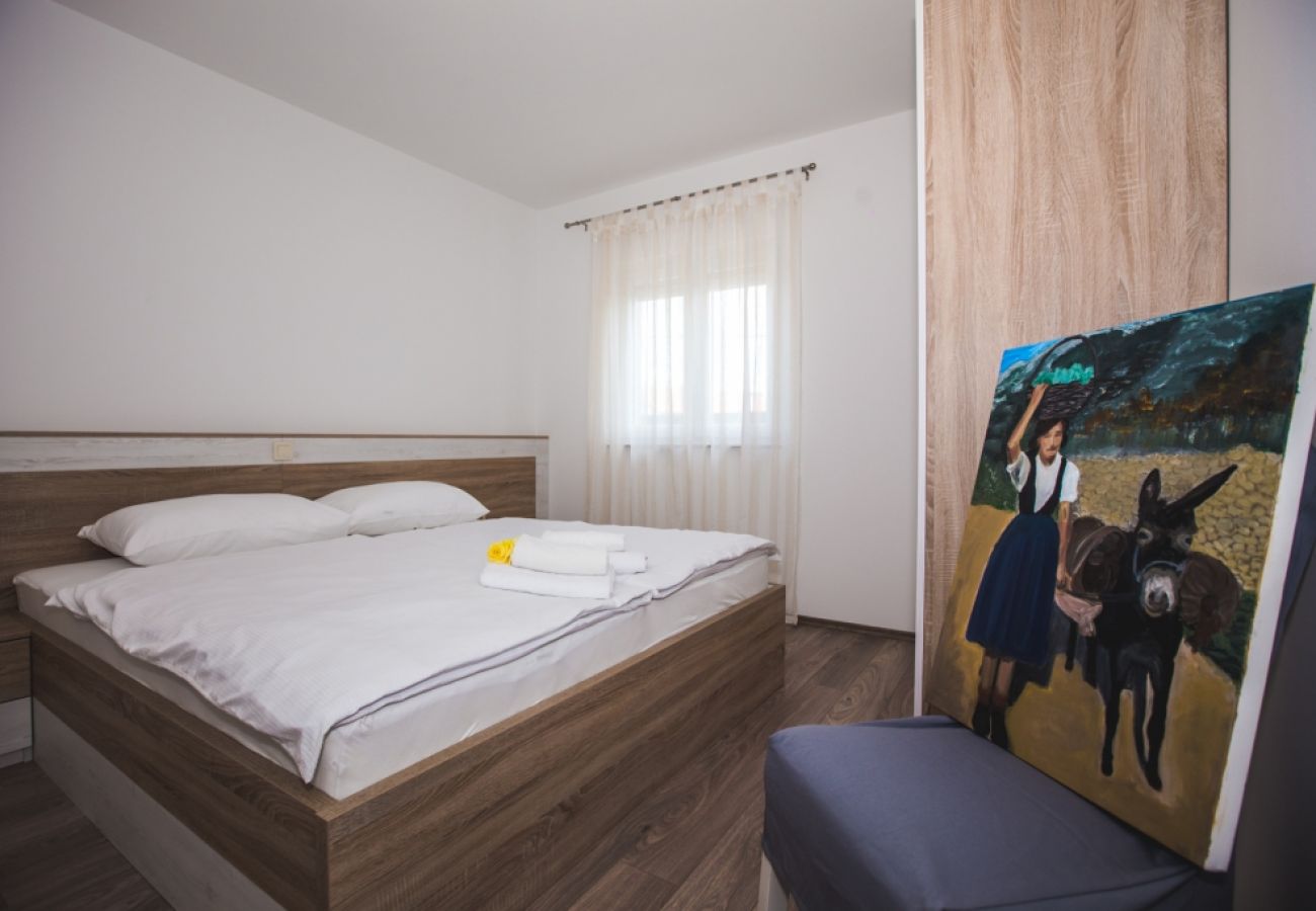 Appartement à Lopar - Appartement dans Lopar avec Balcon, Climatisation, WIFI, Machine à laver (4885-1)