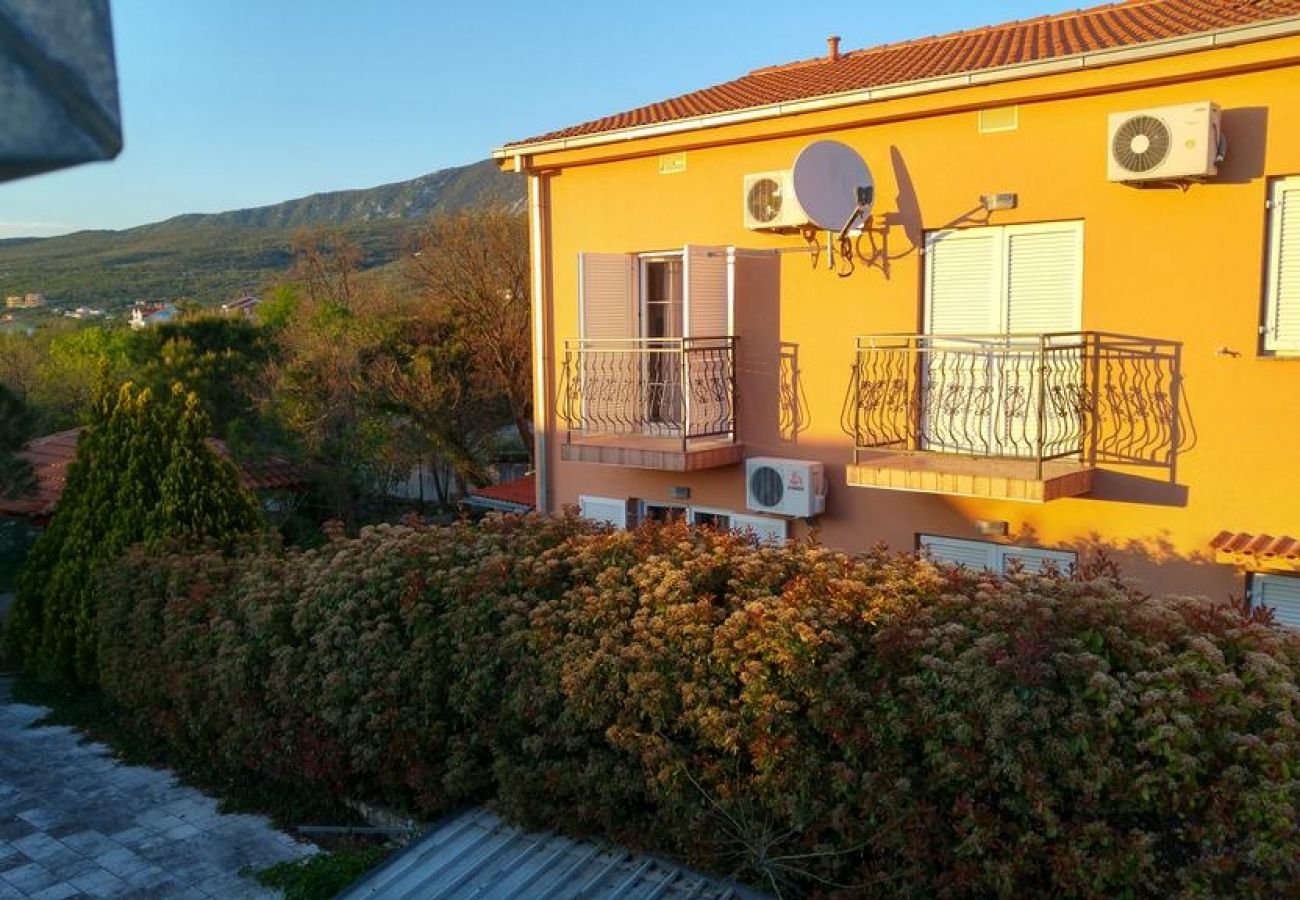 Appartement à Jadranovo - Appartement dans Jadranovo avec vue mer, terrasse, Climatisation, WIFI (4881-2)