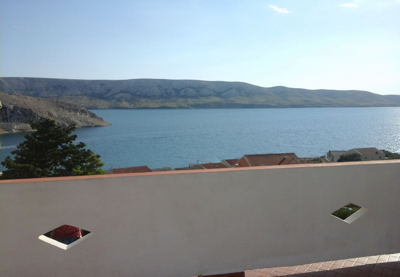 Appartement à Metajna - Appartement dans Metajna avec vue mer, Balcon, Climatisation, WIFI (4890-1)