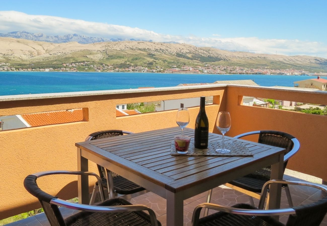 Appartement à Pag - Appartement dans Pag avec vue mer, terrasse, Climatisation, WIFI (4891-2)