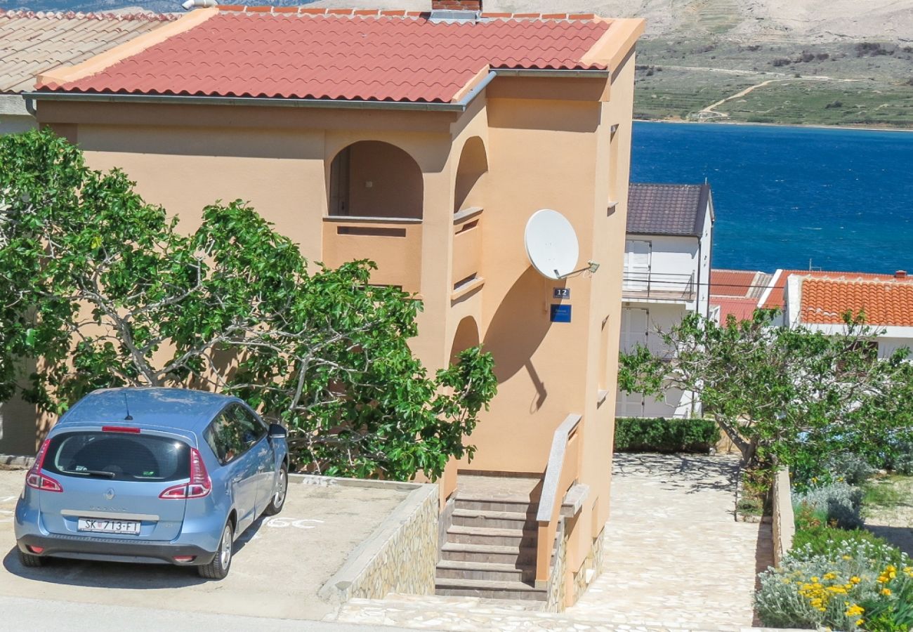 Appartement à Pag - Appartement dans Pag avec vue mer, terrasse, Climatisation, WIFI (4891-2)