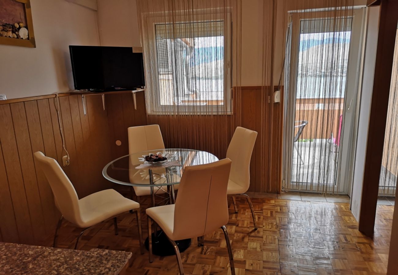 Appartement à Pag - Appartement dans Pag avec vue mer, terrasse, Climatisation, WIFI (4891-2)