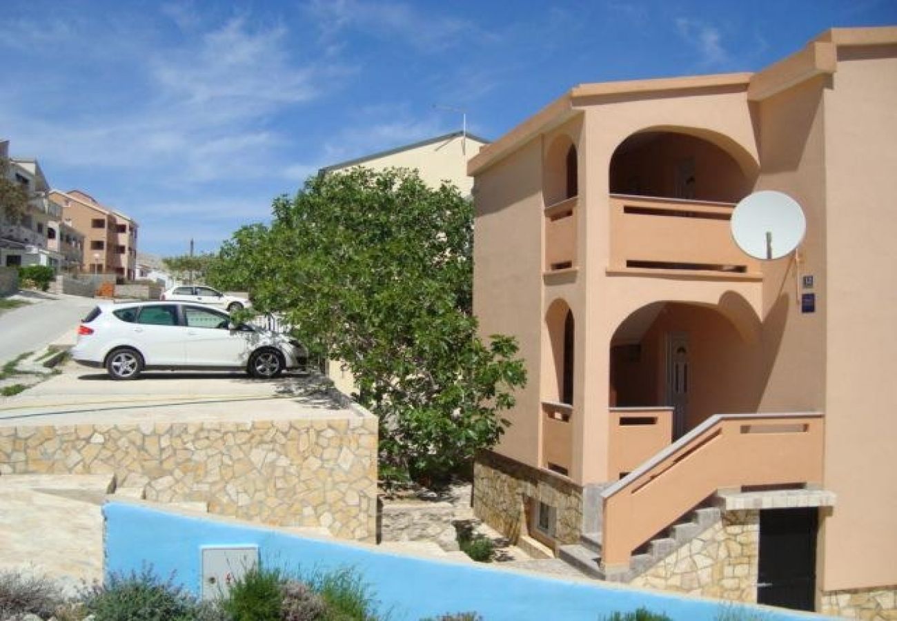 Appartement à Pag - Appartement dans Pag avec vue mer, terrasse, Climatisation, WIFI (4891-2)