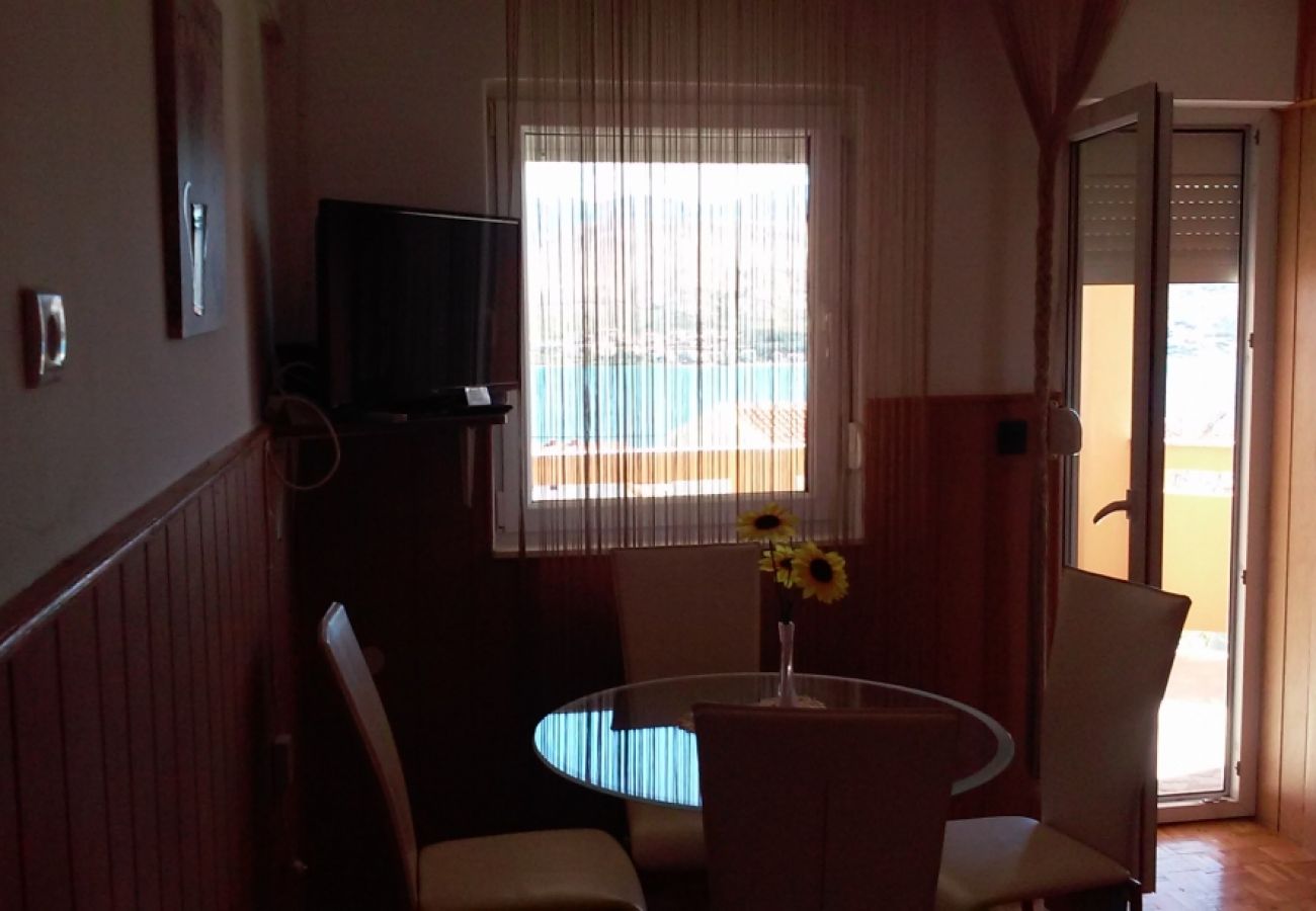 Appartement à Pag - Appartement dans Pag avec vue mer, terrasse, Climatisation, WIFI (4891-1)