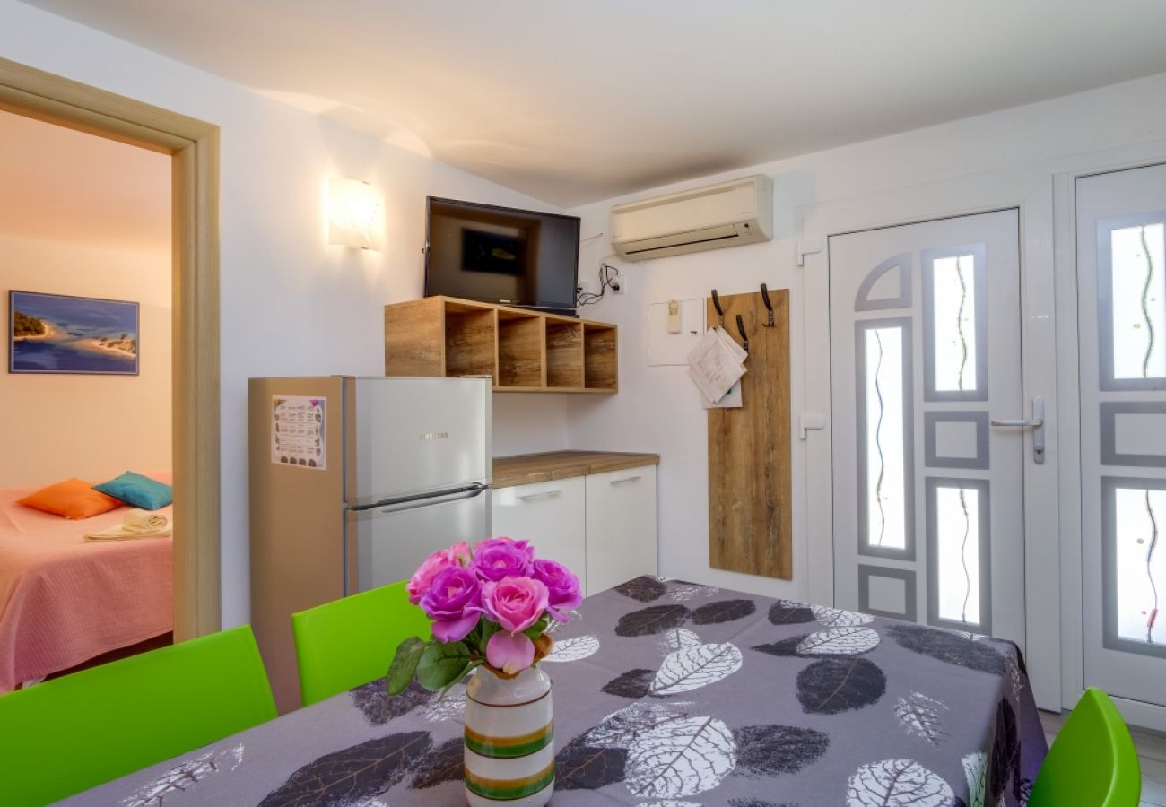 Appartement à Mali Lošinj - Appartement dans Mali Lošinj avec vue mer, Balcon, Climatisation, WIFI (4896-3)