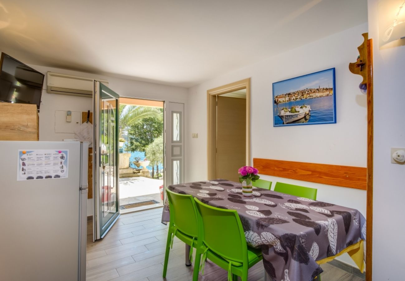 Appartement à Mali Lošinj - Appartement dans Mali Lošinj avec vue mer, Balcon, Climatisation, WIFI (4896-3)