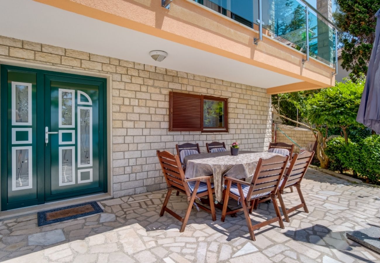 Appartement à Mali Lošinj - Appartement dans Mali Lošinj avec vue mer, Balcon, Climatisation, WIFI (4896-3)