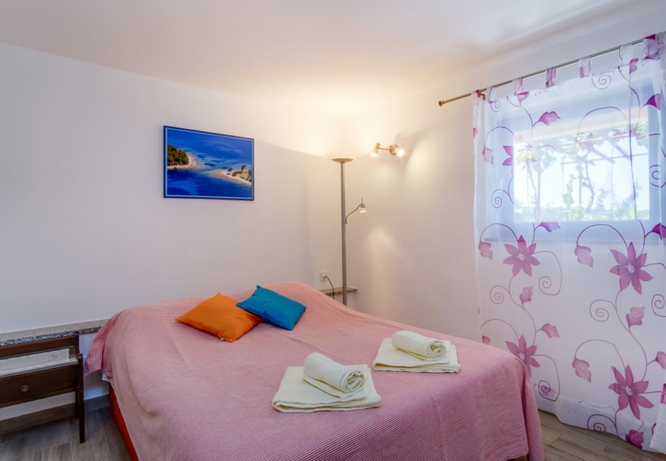 Appartement à Mali Lošinj - Appartement dans Mali Lošinj avec vue mer, Balcon, Climatisation, WIFI (4896-3)