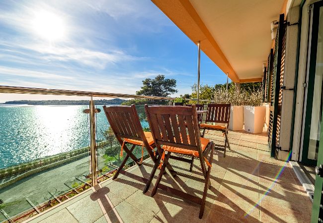 Appartement à Mali Lošinj - Appartement dans Mali Lošinj avec vue mer, Balcon, Climatisation, WIFI (4896-1) Appartement à Mali Lošinj - Appartement dans Mali Lošinj avec vue mer, Balcon, Climatisation, WIFI (4896-1)