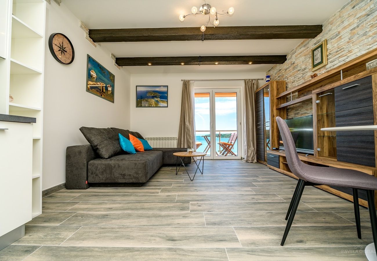 Appartement à Mali Lošinj - Appartement dans Mali Lošinj avec vue mer, Balcon, Climatisation, WIFI (4896-1)