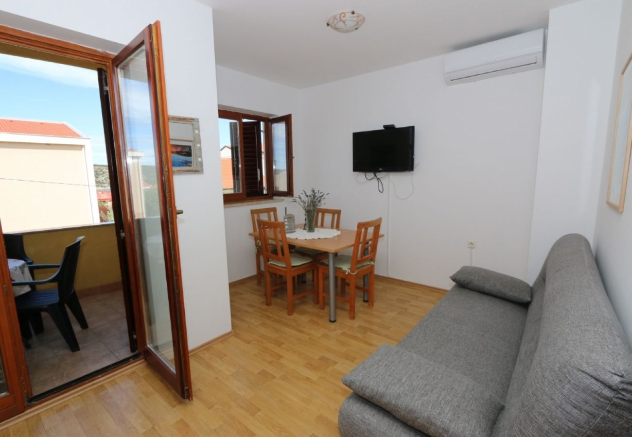 Appartement à Stara Novalja - Appartement dans Stara Novalja avec vue mer, Balcon, Climatisation, WIFI (4897-2)