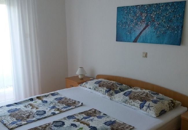 Appartement à Supetarska Draga - Appartement dans Supetarska Draga avec vue mer, terrasse, Climatisation, WIFI (4894-2) Appartement à Supetarska Draga - Appartement dans Supetarska Draga avec vue mer, terrasse, Climatisation, WIFI (4894-2)