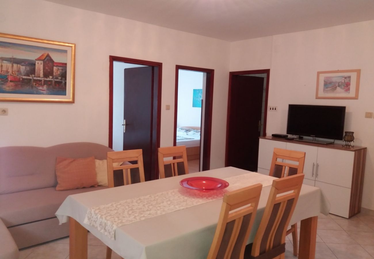 Appartement à Supetarska Draga - Appartement dans Supetarska Draga avec vue mer, terrasse, Climatisation, WIFI (4894-2)