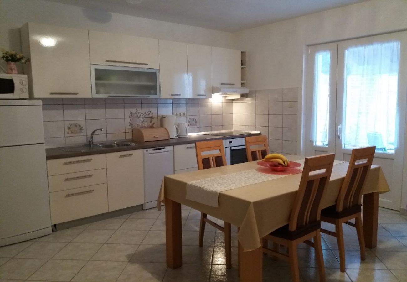 Appartement à Supetarska Draga - Appartement dans Supetarska Draga avec vue mer, terrasse, Climatisation, WIFI (4894-2)