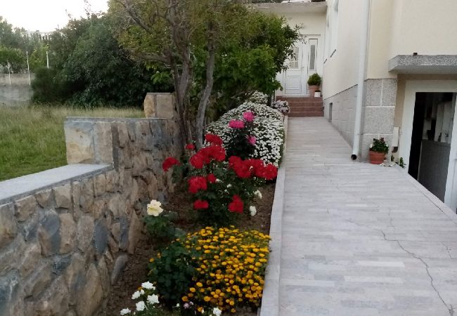Appartement à Banjol - Appartement dans Banjol avec Balcon, Climatisation, WIFI, Lave-vaisselle (4888-1) Appartement à Banjol - Appartement dans Banjol avec Balcon, Climatisation, WIFI, Lave-vaisselle (4888-1)