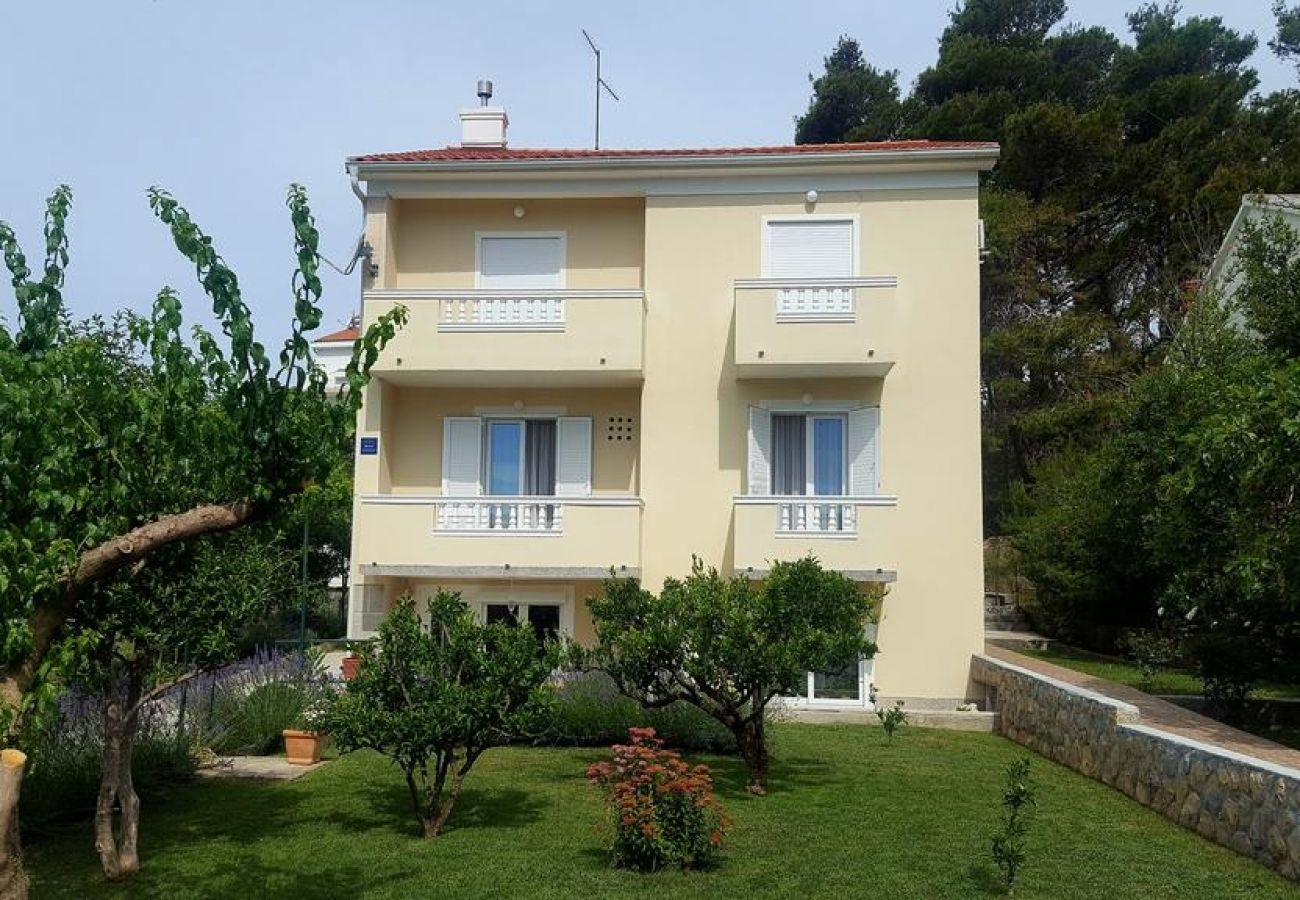 Appartement à Banjol - Appartement dans Banjol avec Balcon, Climatisation, WIFI, Lave-vaisselle (4888-1)