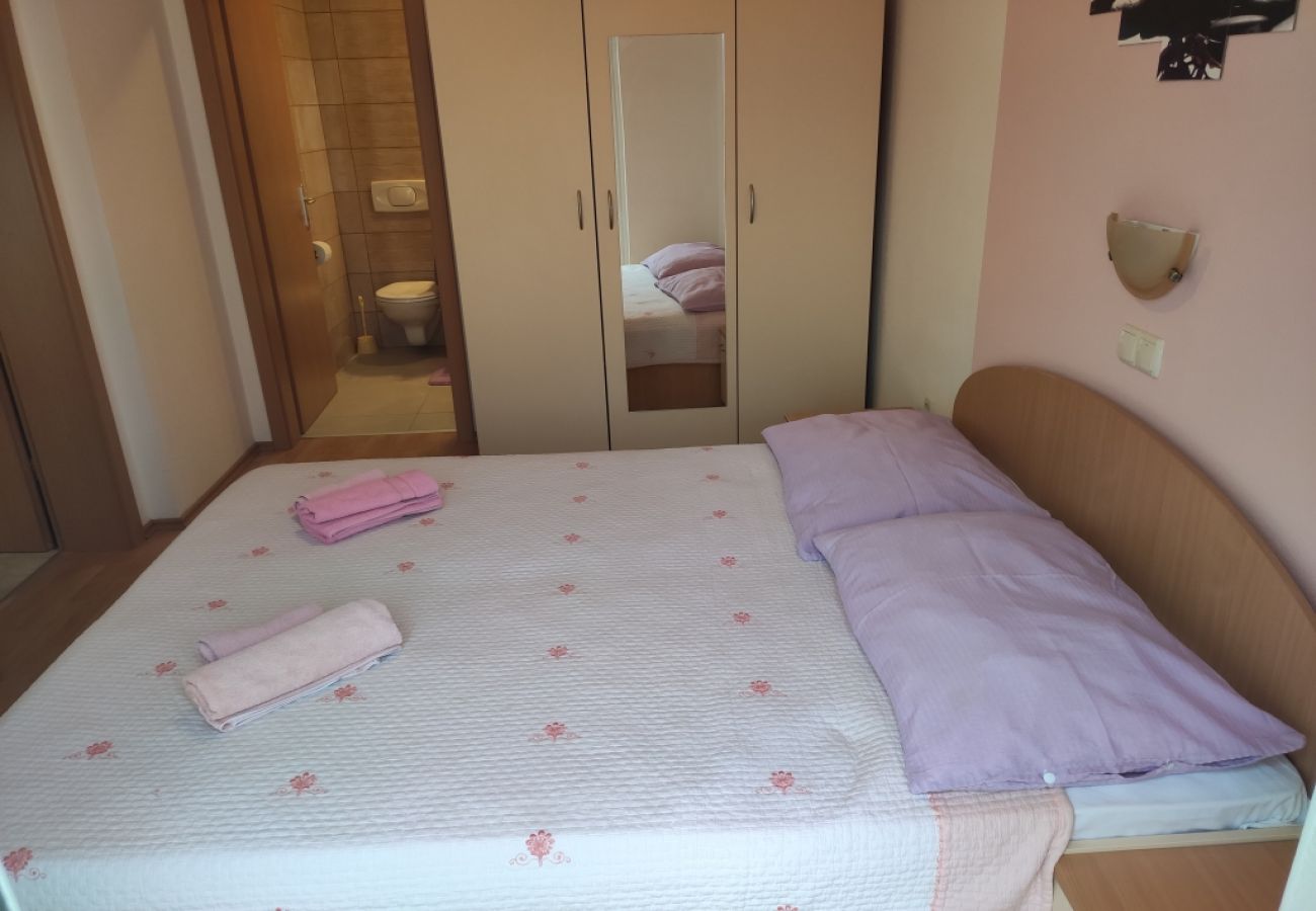 Appartement à Lopar - Appartement dans Lopar avec terrasse, Climatisation, WIFI, Machine à laver (4619-3)