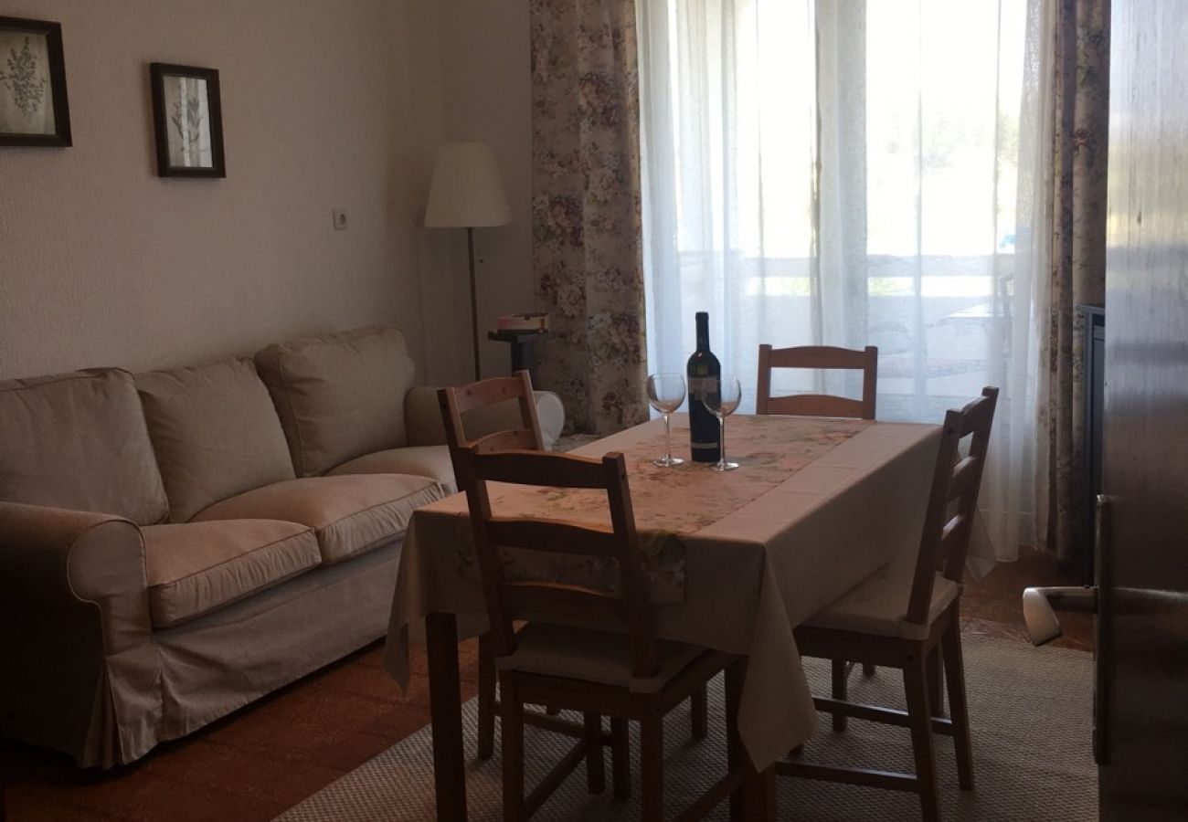 Appartement à Palit - Appartement dans Palit avec vue mer, Balcon, WIFI (4603-5)