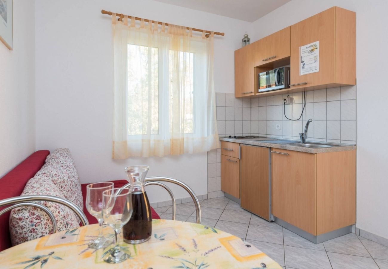 Appartement à Orebic - Appartement dans Orebić avec Balcon, Climatisation, WIFI, Lave-vaisselle (4934-6)