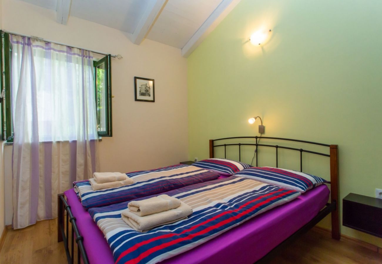 Maison à Porec - Maison de vacances dans Poreč avec Balcon, Climatisation, WIFI, Machine à laver (4928-2)