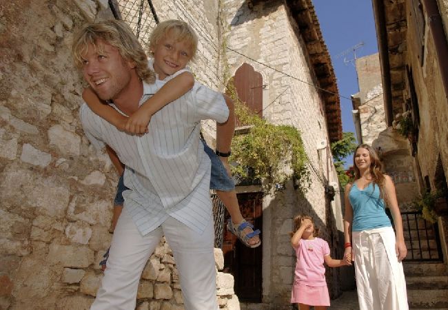 Appartement à Porec - Appartement dans Poreč avec terrasse, Climatisation, WIFI, Lave-vaisselle (4928-4) Appartement à Porec - Appartement dans Poreč avec terrasse, Climatisation, WIFI, Lave-vaisselle (4928-4)