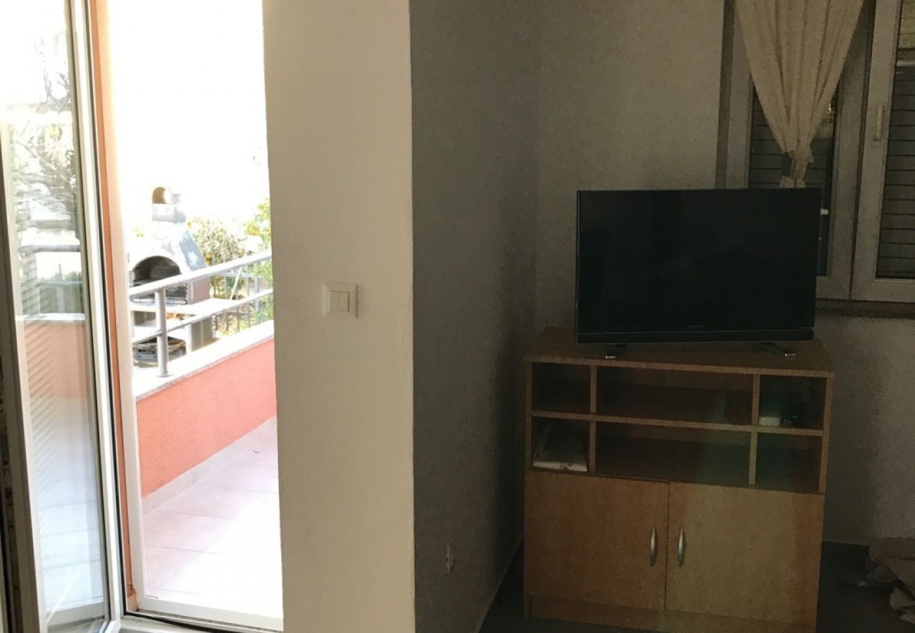 Appartement à Sukošan - Appartement dans Sukošan avec Balcon, Climatisation, WIFI (4941-2)