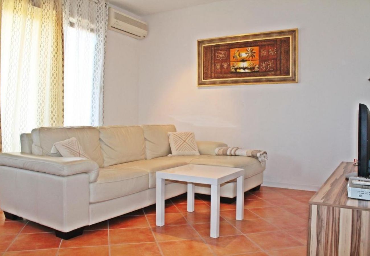 Appartement à Zambratija - Appartement dans Zambratija avec vue mer, Balcon, Climatisation, WIFI (4961-3)