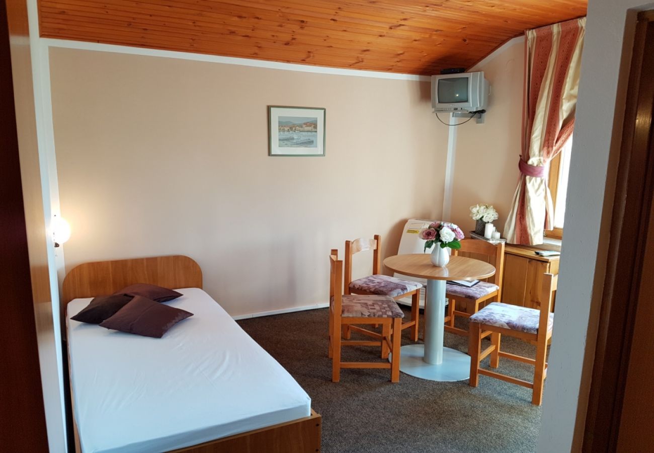 Chambres d'hôtes à Rakovica - Chambre dans Rakovica avec WIFI (4958-5)